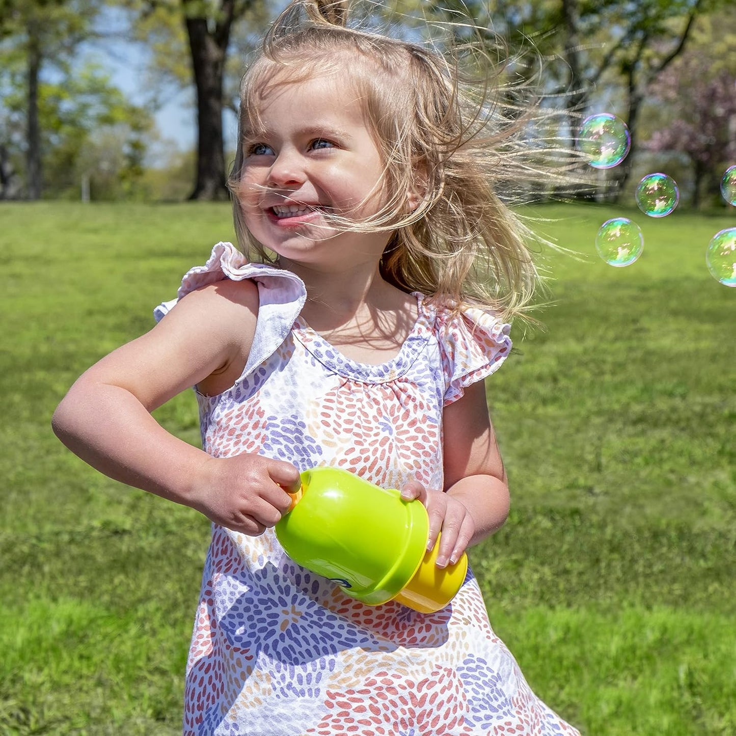 Little Kids Fubbles No-Spill Tumbler – Toddler Bubble Toy for Backyard and Playroom Play, Ages 18 Months and Up