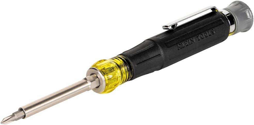 13-in-1 design using 5 double-ended interchangeable bits