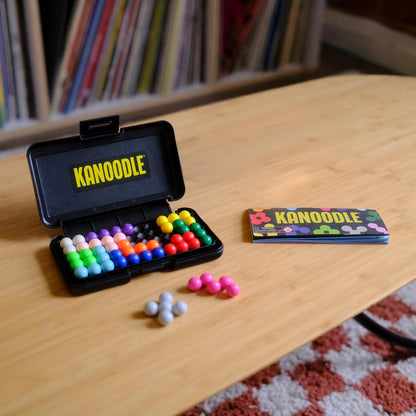 228 puzzle challenges spanning 2d flat puzzles and 3d pyramid-style builds