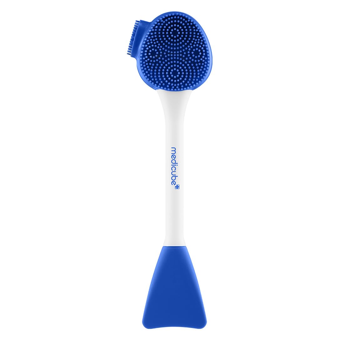 4-in-1 multi-function head: flat tip for masks, round head for exfoliation, narrow tip for nose, grooved edge for massage