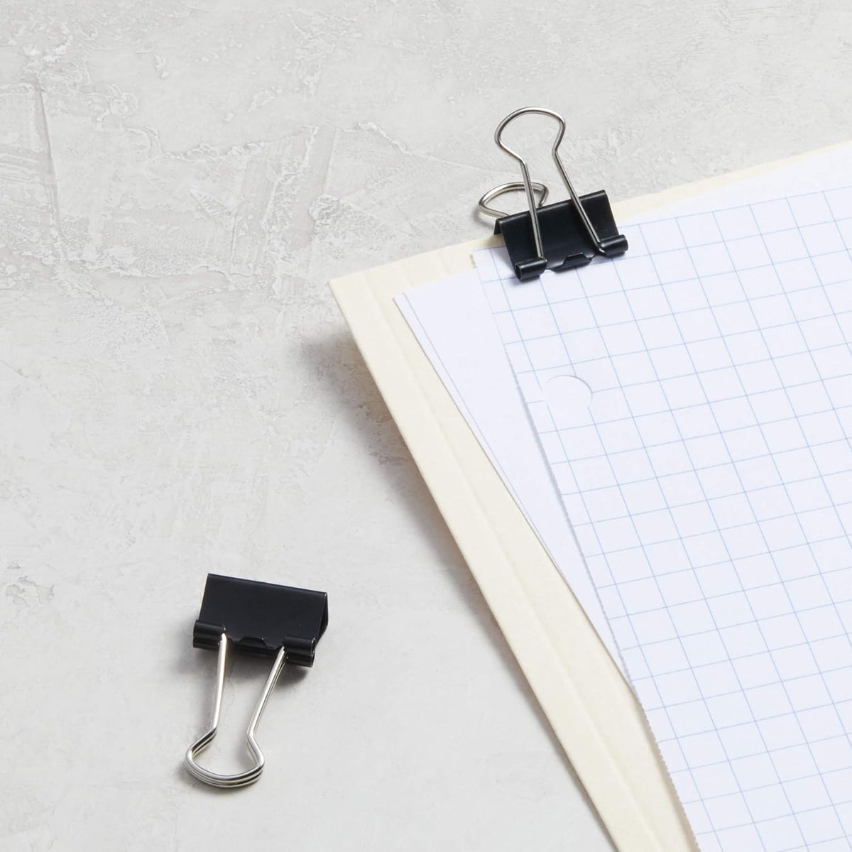 Amazon Basics Small Binder Clips for Capsule Office Supplies, Sleek Black Steel Clips for Everyday Paper, 0.75 Inch 144 Pack