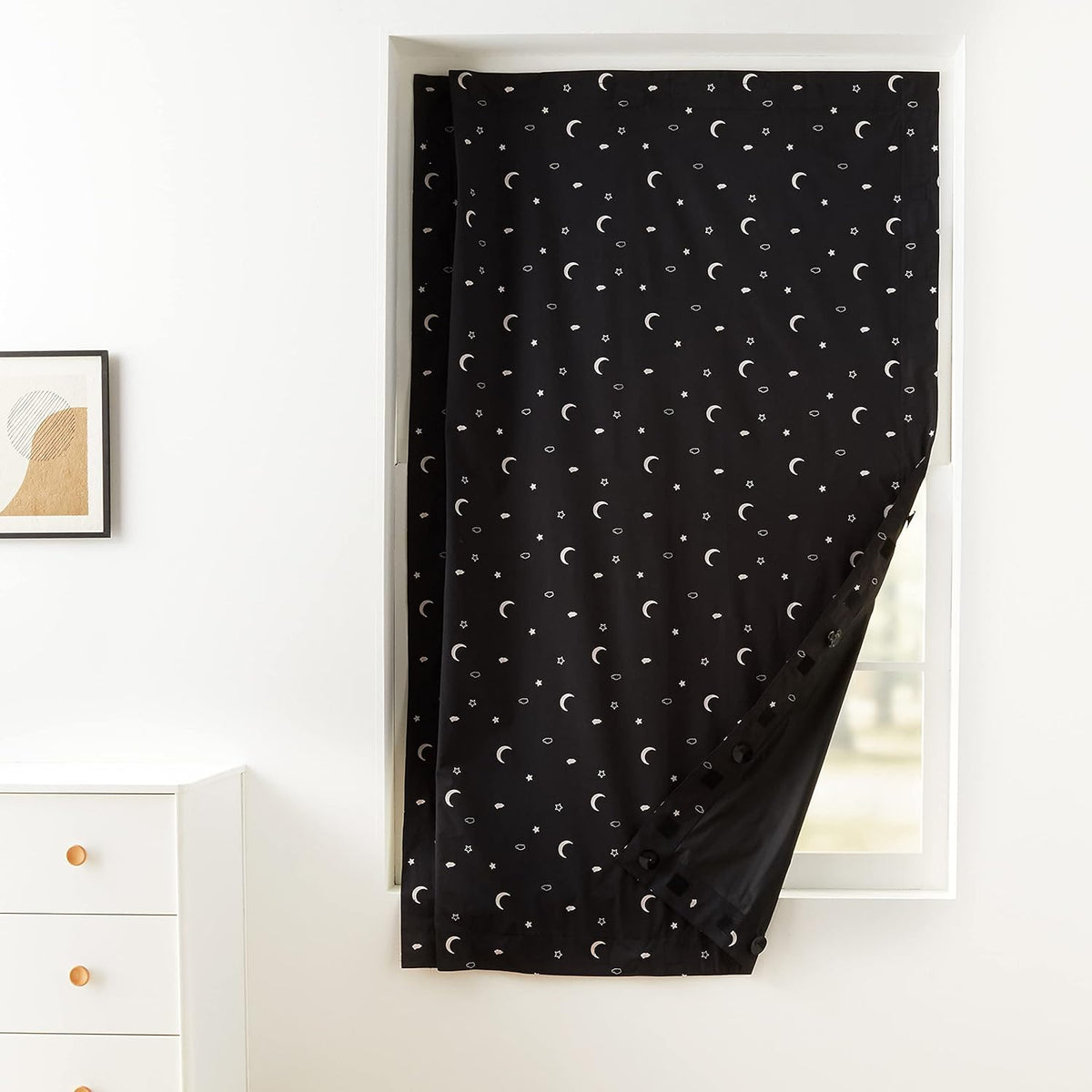 Amazon Basics Travel-Sized Blackout Curtain for Daytime Sleepers and Frequent Flyers, Washable Window Shade in Carry Pouch
