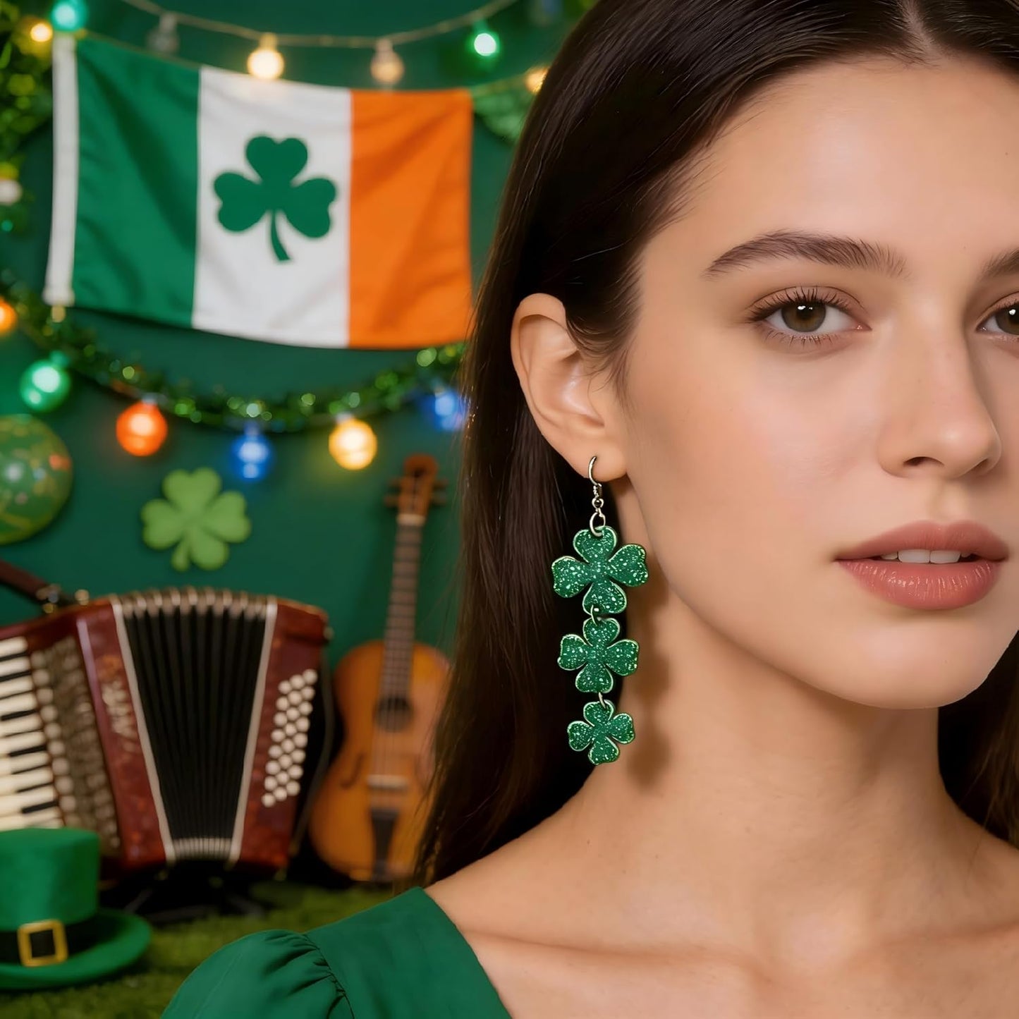 Amuizka St Patricks Day Shamrock Earrings – Cute Holiday Gift for Women, Festive Irish Jewelry Present