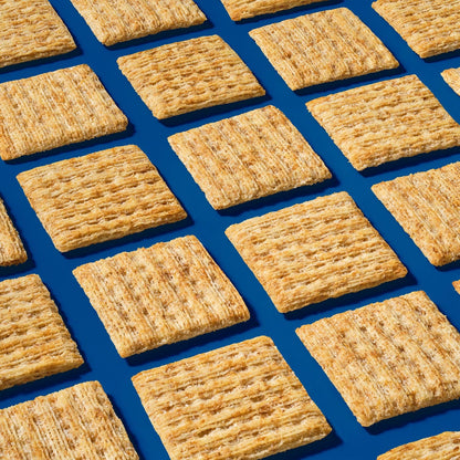 baked woven texture designed to support toppings and dips