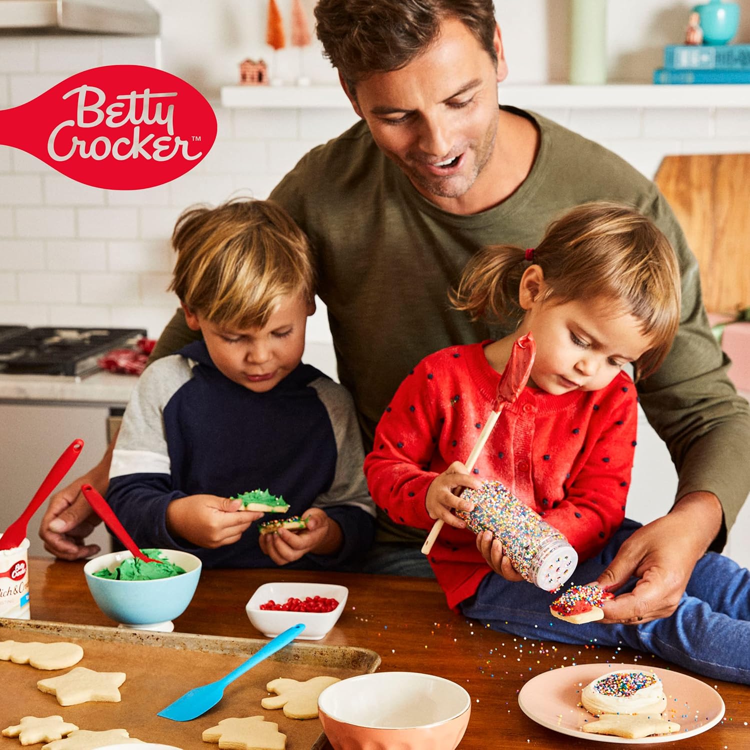 Betty Crocker Shake 'n Pour Buttermilk Pancake Mix – No-Egg Easy Pancake Batter for Picky Eaters and Weekend Brunch