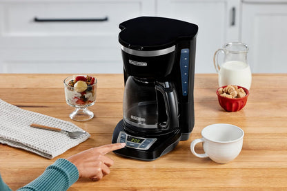 BLACK+DECKER 12-Cup Programmable Coffee Maker, Useful Gift for College Students and First-Time Apartment Renters