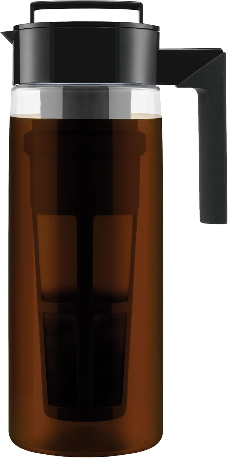 bpa-free shatter-proof tritan pitcher (stain and odor resistant)