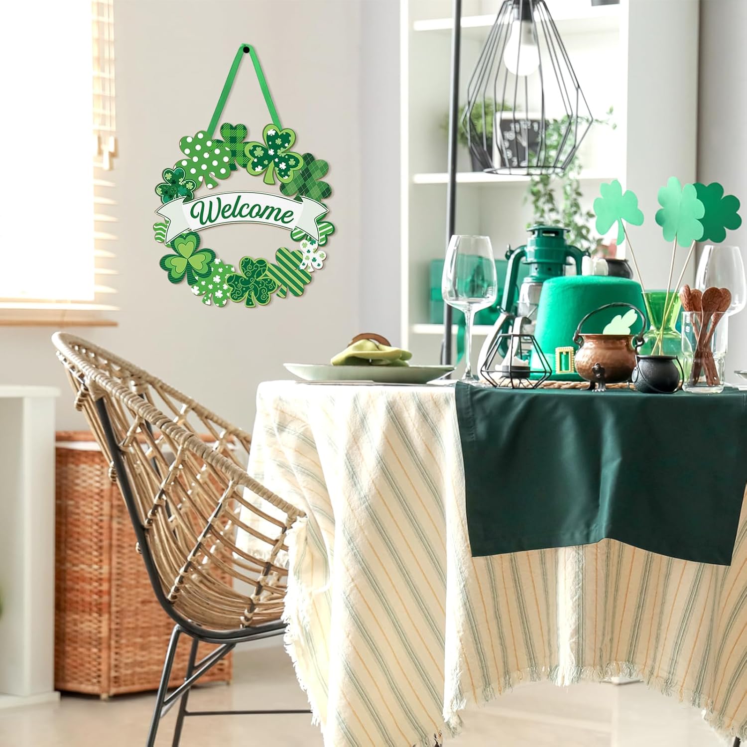 Clover Lane – St. Patrick's Day Shamrock Welcome Door Hanger, Thoughtful Irish-Themed Birthday Gift for Mom and Women, Farmhouse Front Door Decor