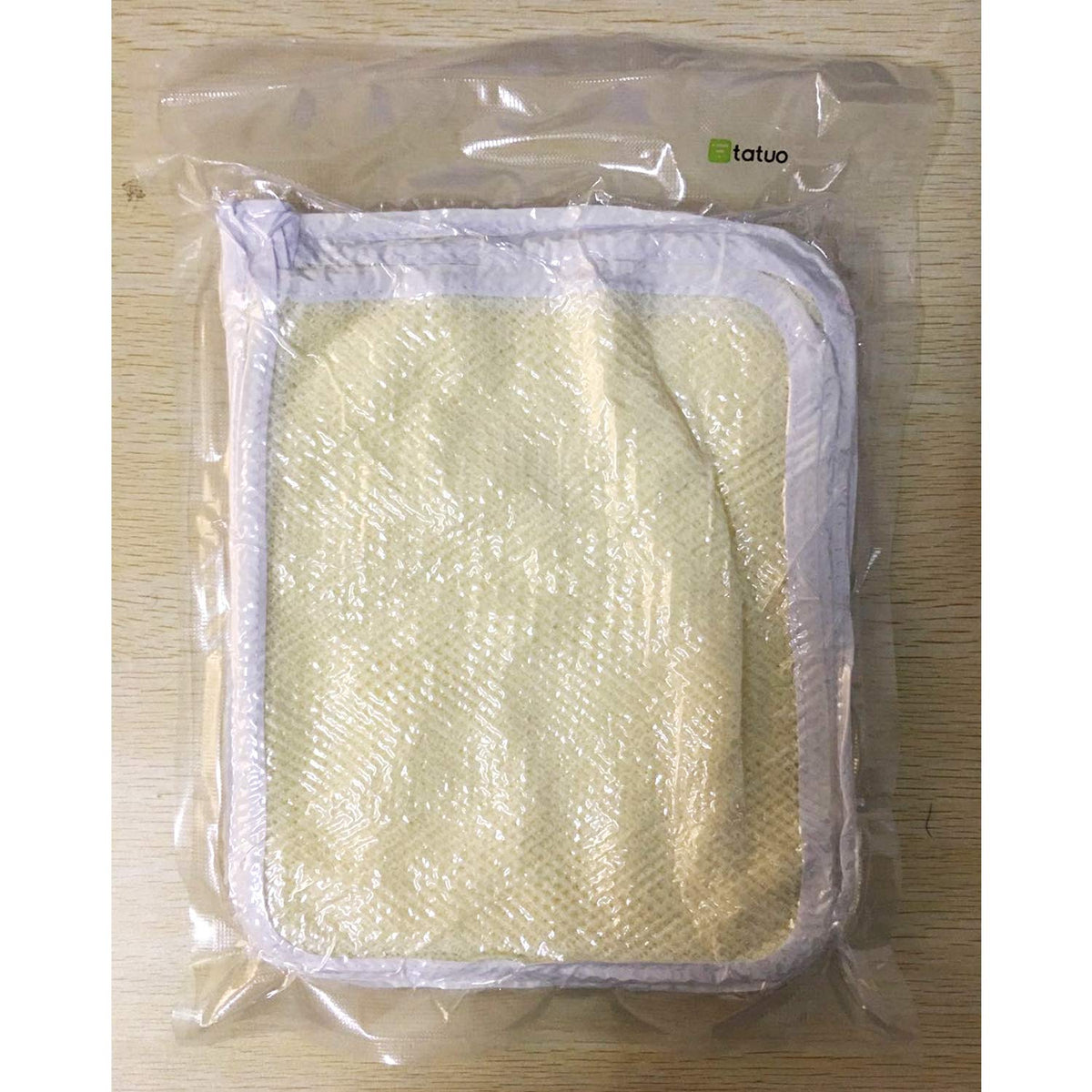 compact 10.23 x 8.66 inch rectangular washcloth format, lightweight at 0.09 kg
