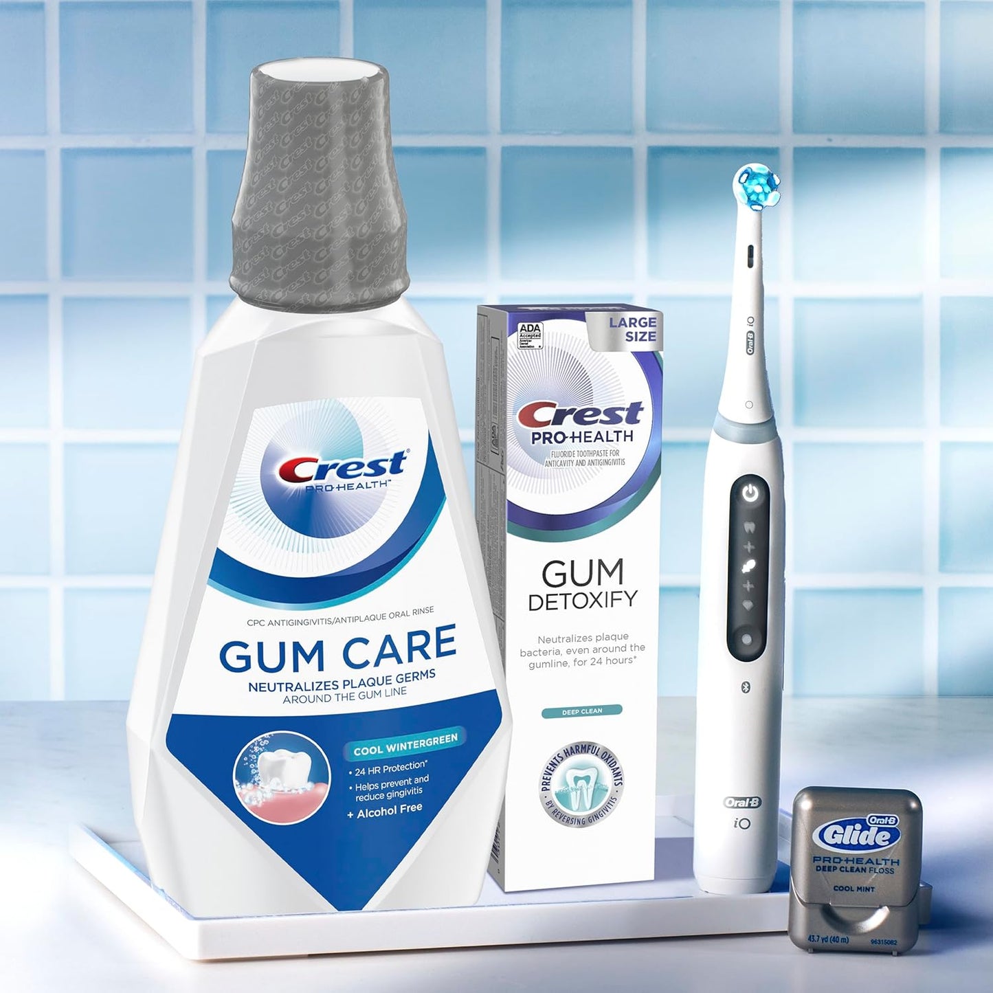 Crest Pro-Health Antibacterial Mouthwash – Mindful Gum Care for Your Morning & Evening Self-Care