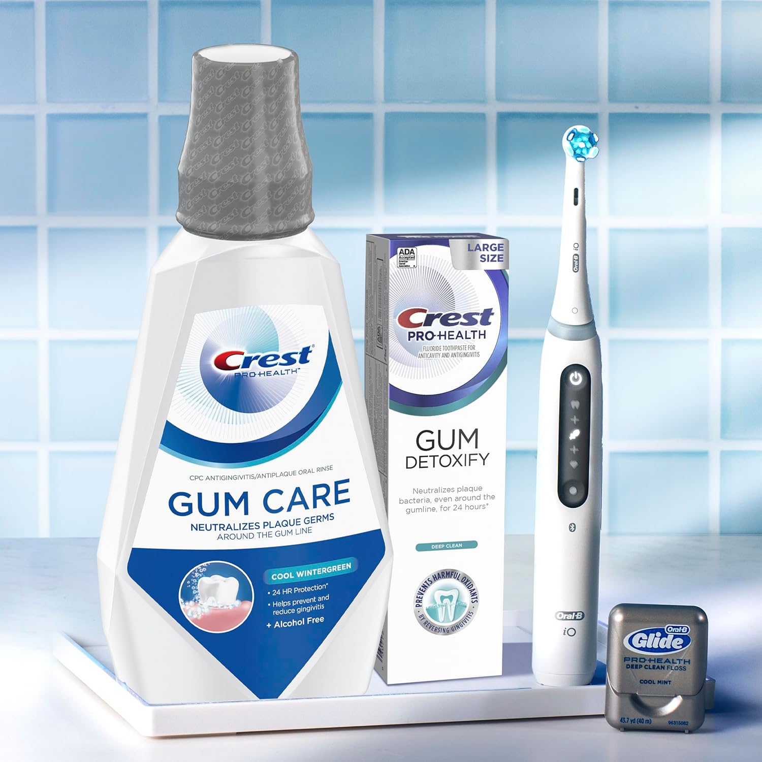 Crest Pro-Health Antibacterial Mouthwash – Mindful Gum Care for Your Morning & Evening Self-Care