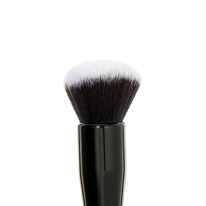 densely packed ultra-fine synthetic nylon bristles for even product pickup