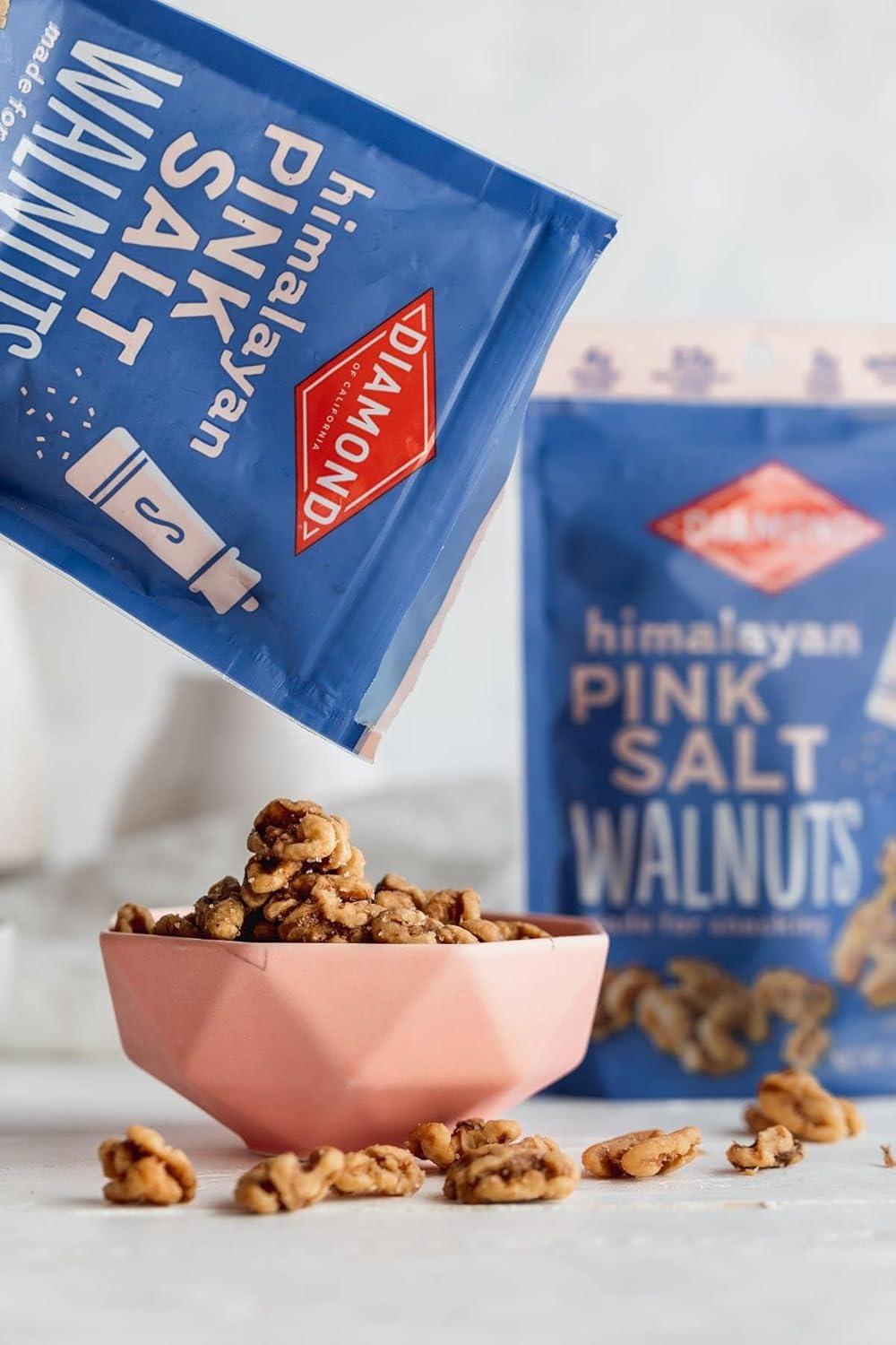 Diamond of California Himalayan Pink Salt Walnuts – Wholesome Lunchbox Snack for School and After-School