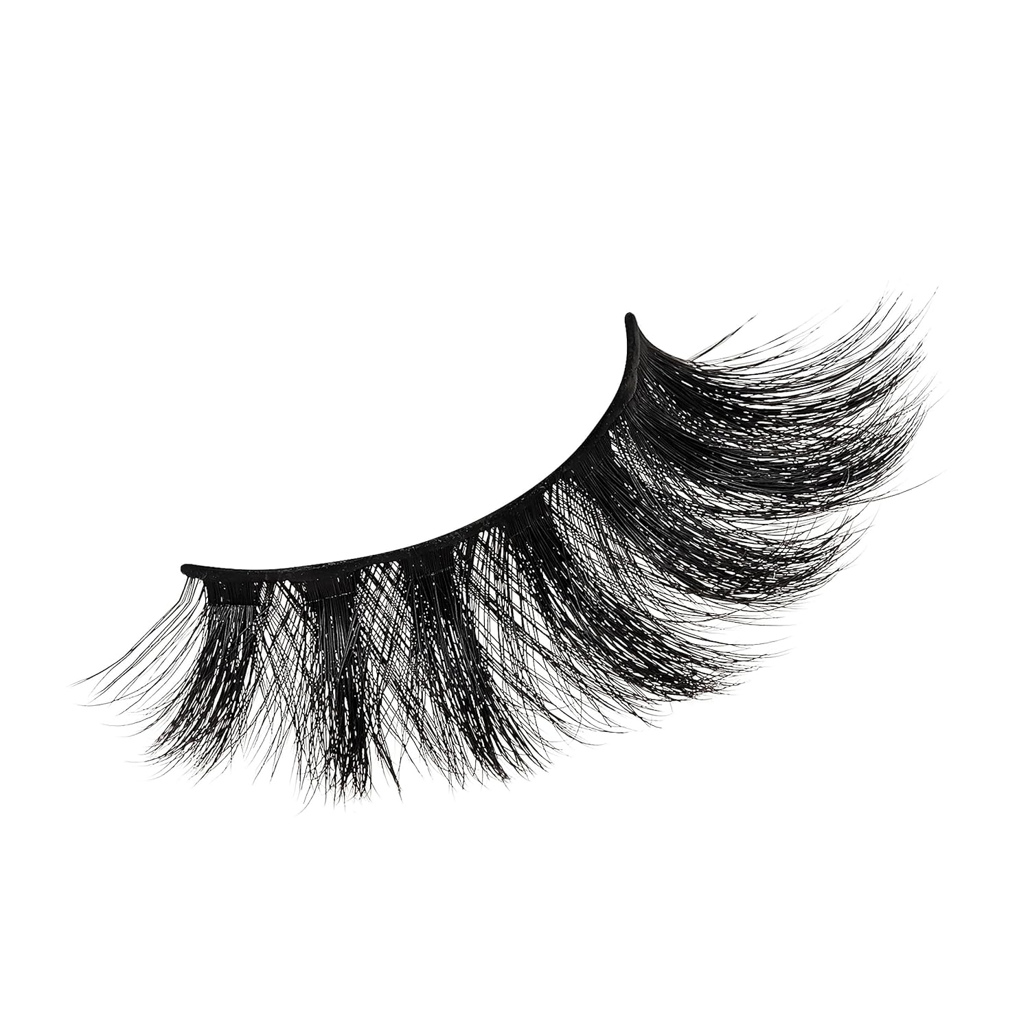diffused matte black finish that blends with natural lashes