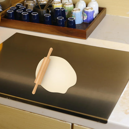 dishwasher-safe and non-absorbent surface that resists odors, stains, and bacteria