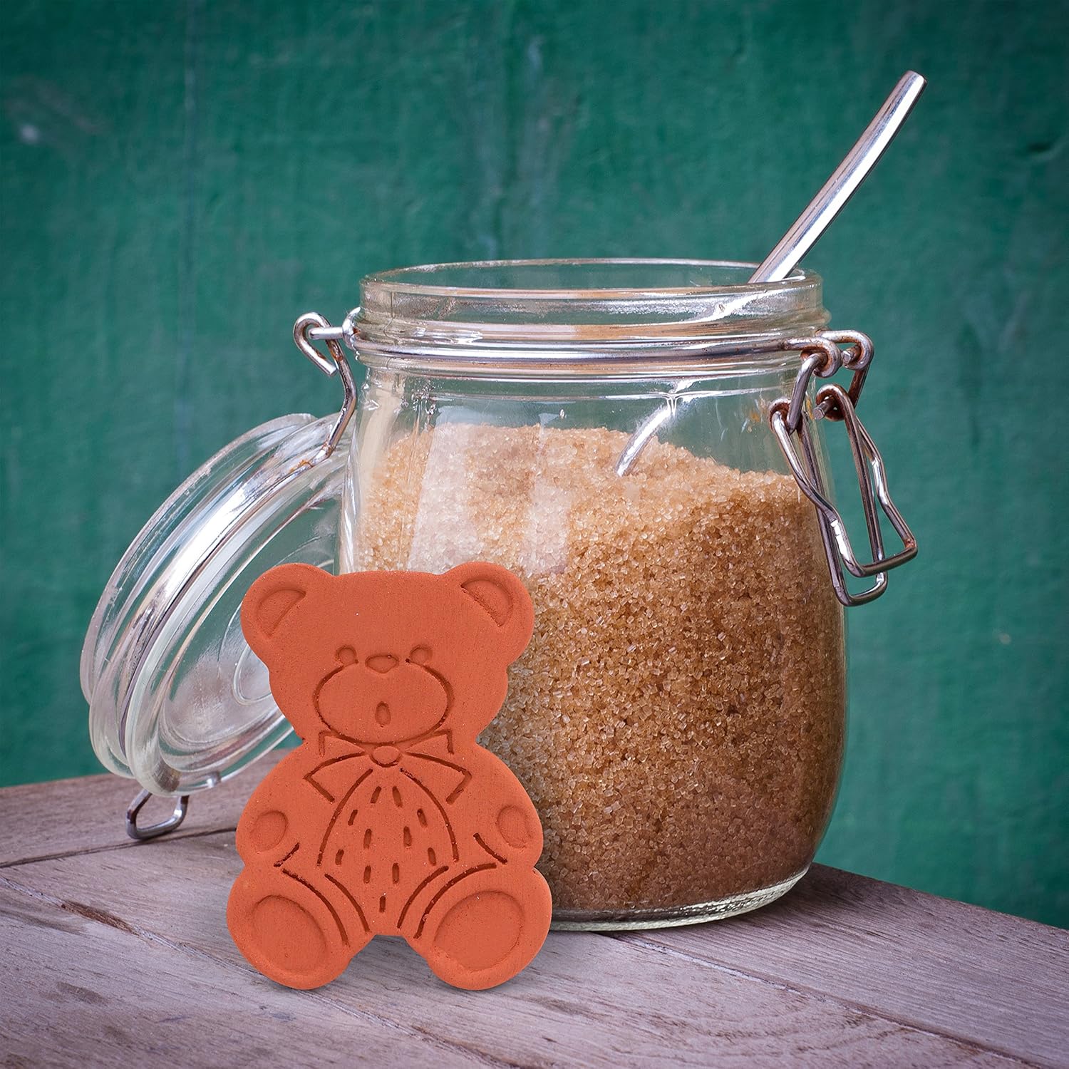 dry-mode moisture absorption for spices, salt, crackers, pretzels, and chips