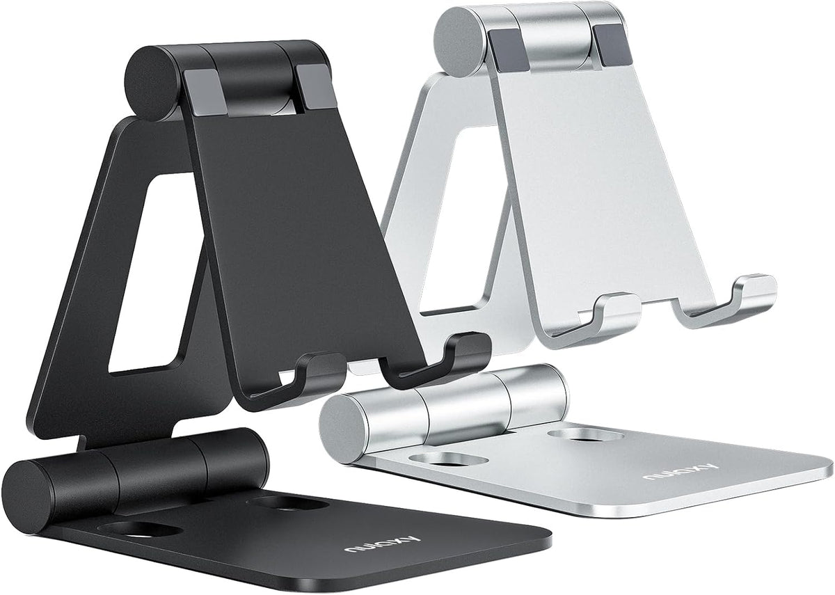 dual-folding aluminum construction that collapses to a pocket-friendly size