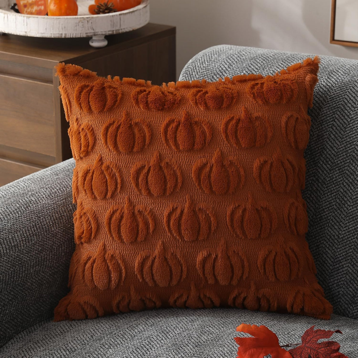 eight available sizes: 12x20, 16x16, 18x18, 20x20, 22x22, 24x24, 26x26, and 14x36 lumbar