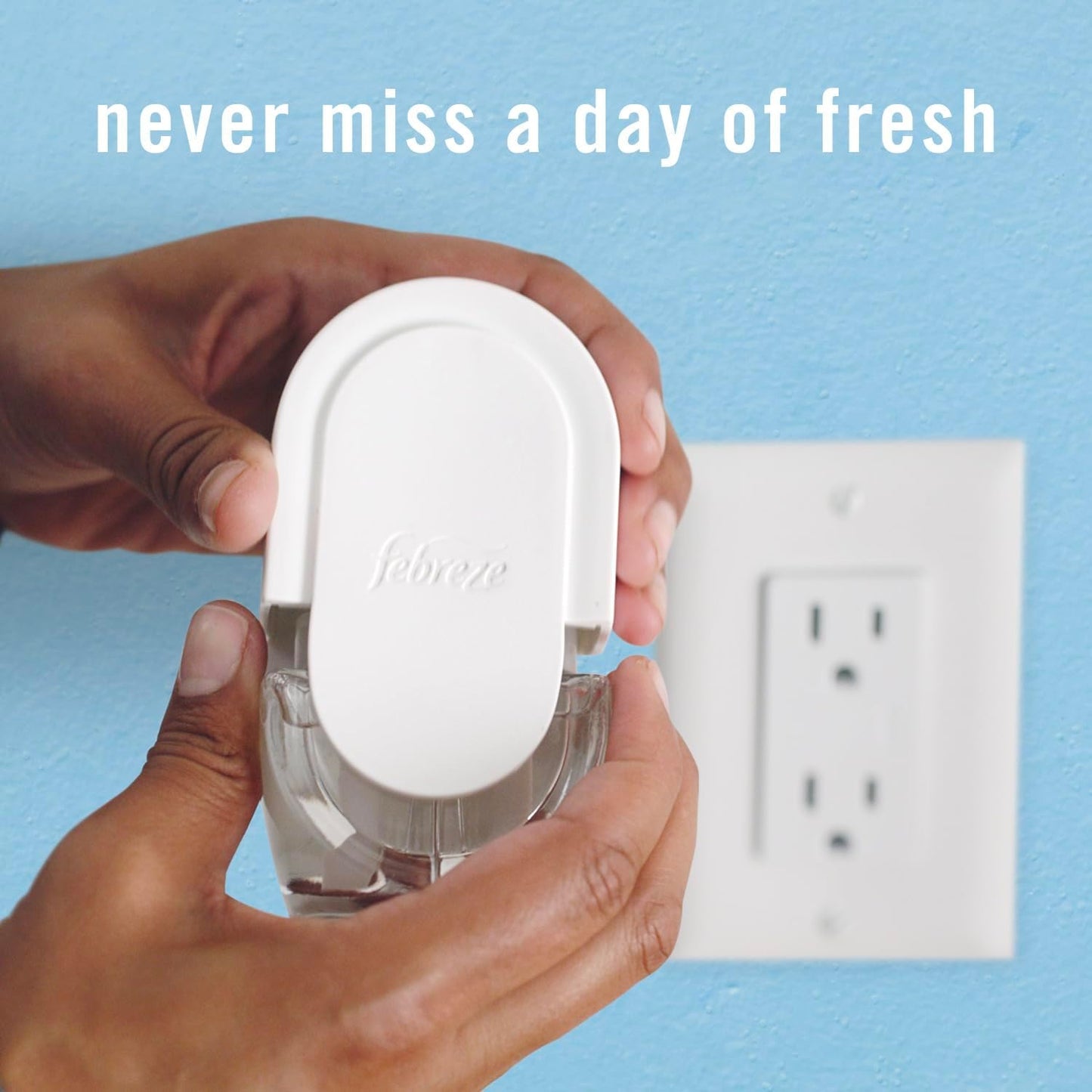 Febreze Fade Defy PLUG Refills – Hawaiian Aloha Scent for Cozy Bedroom Ambiance and Warm Living Room Atmosphere, 3 Count