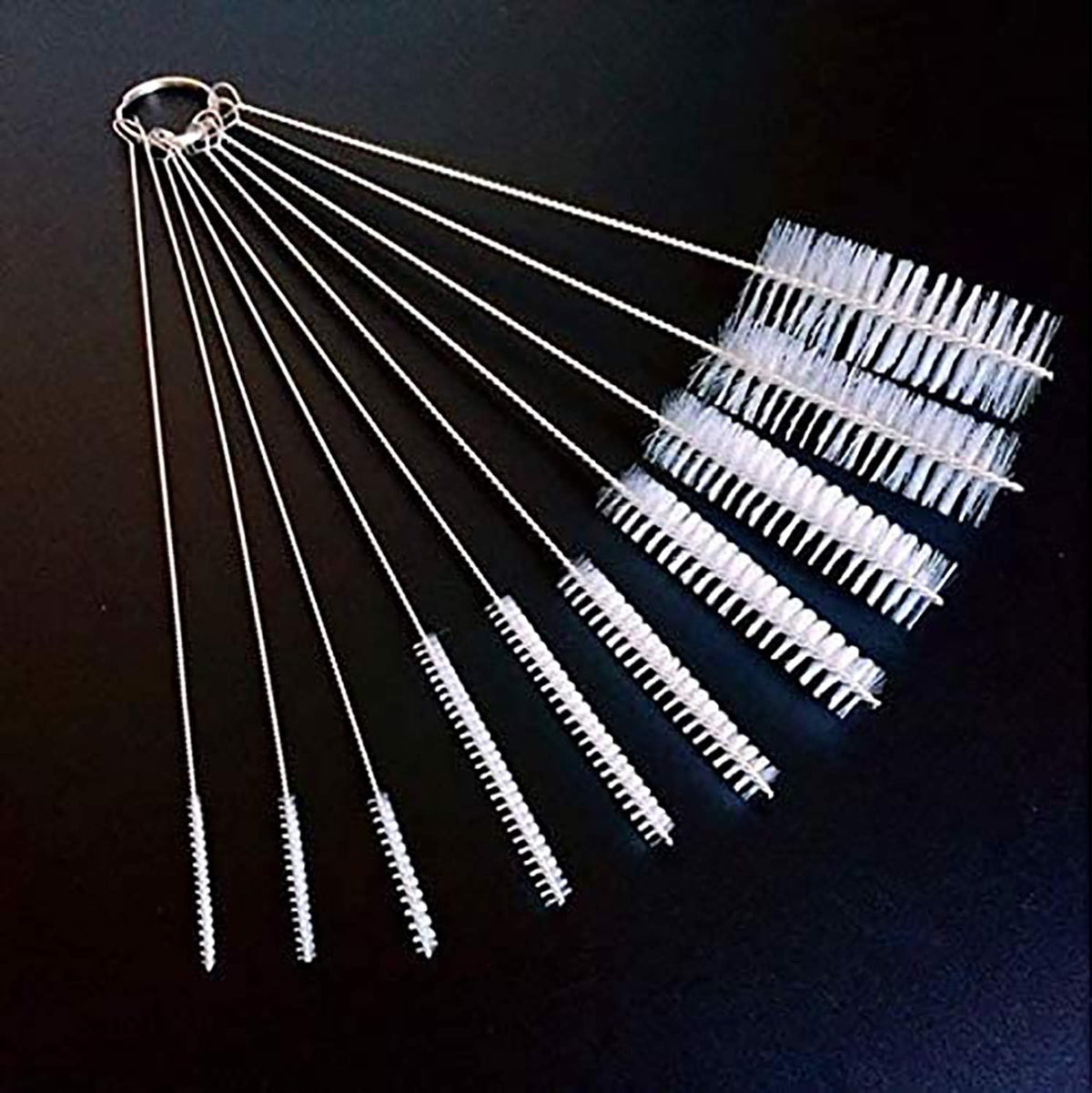 flexible wire core that bends through curved straw shapes without breaking