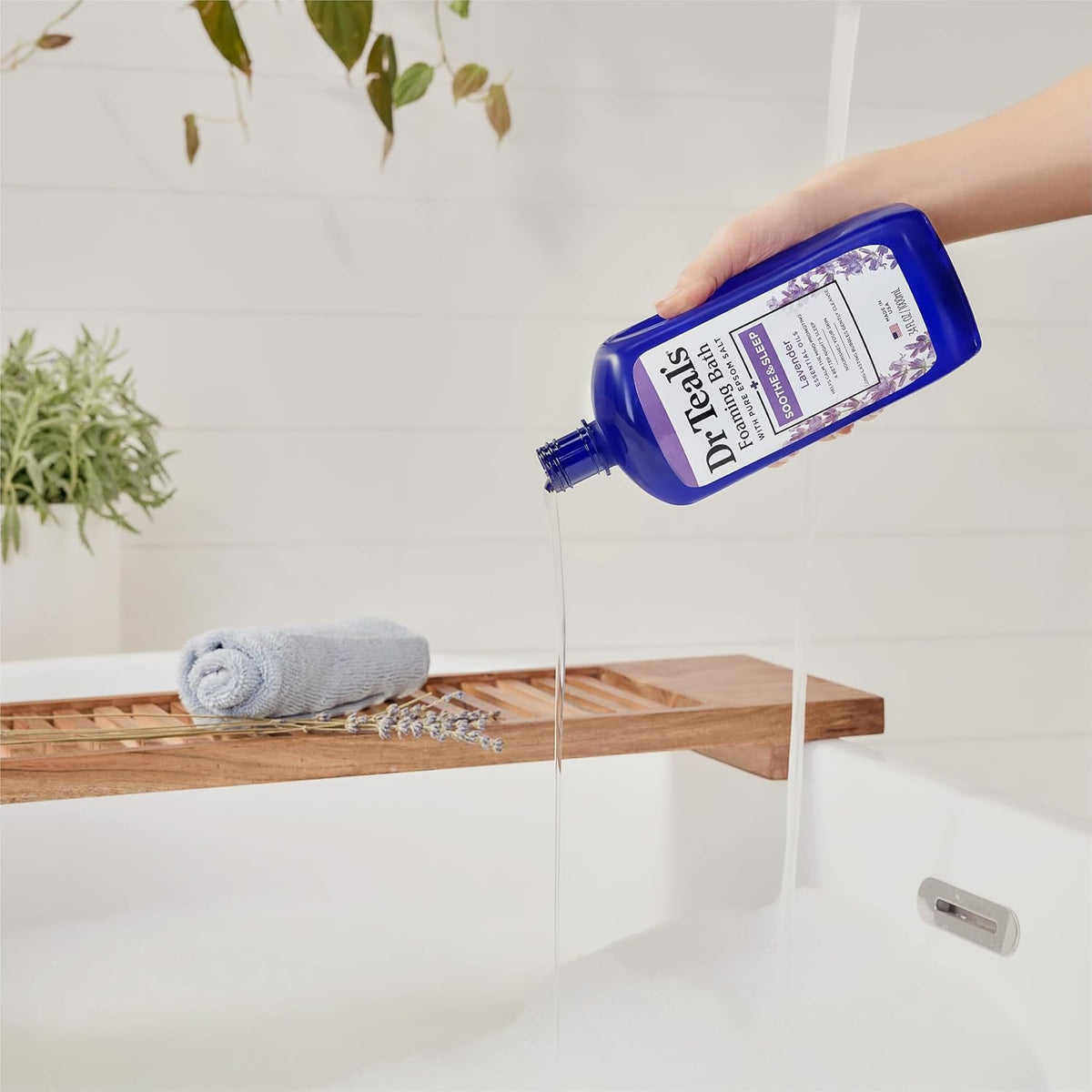 free from parabens, phthalates, and animal testing; vegan formulation