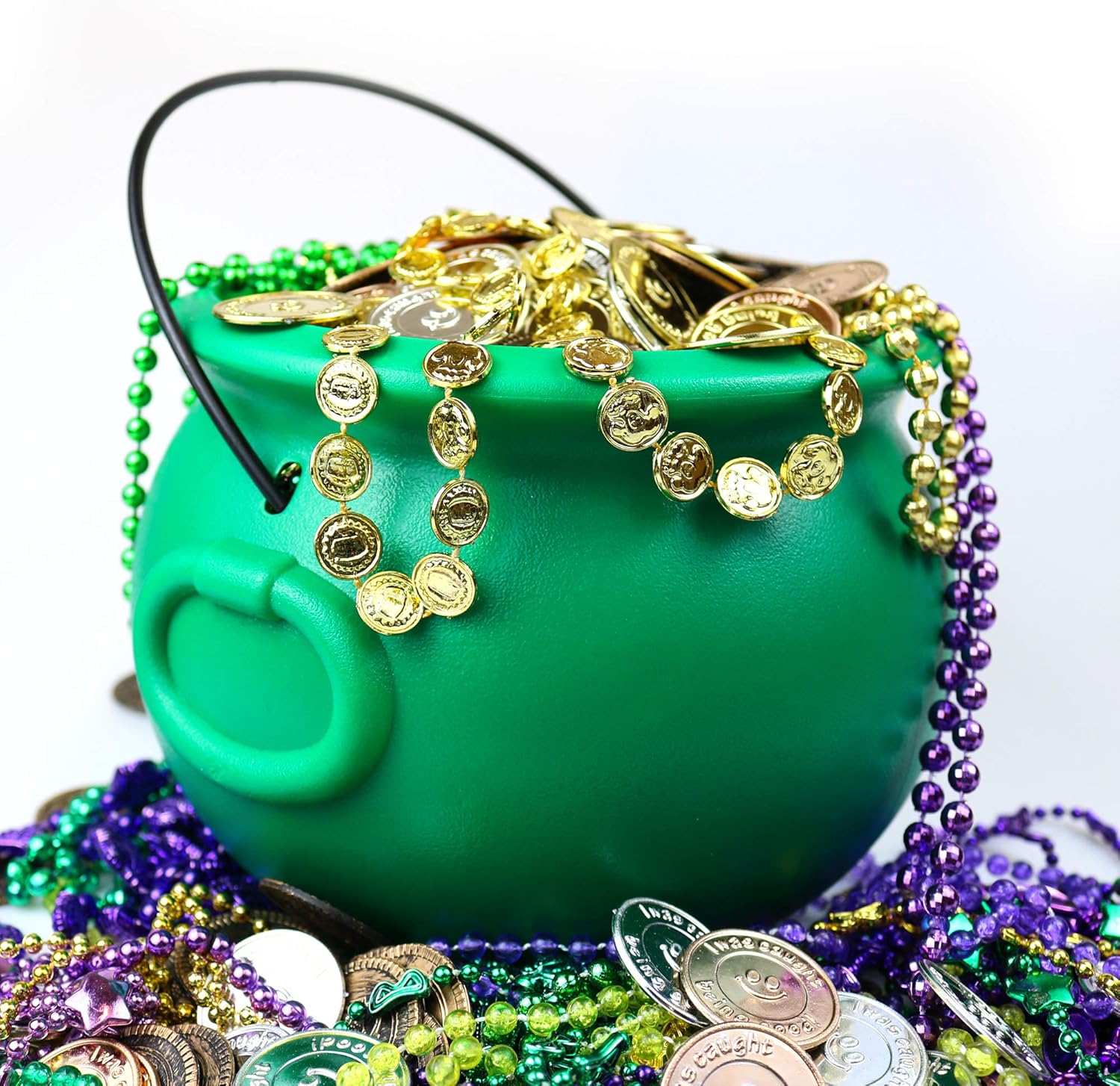 GIFTEXPRESS 8" Green Plastic Cauldron Bowl – Safe St Patrick's Day Candy Holder for Kids' Party Table, Lightweight Trick-or-Treat Pail