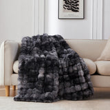 COOVA Ultra-Fine Microfiber Throw – Luxury Layer for Master Bedroom, Designer-Grade Faux Fur