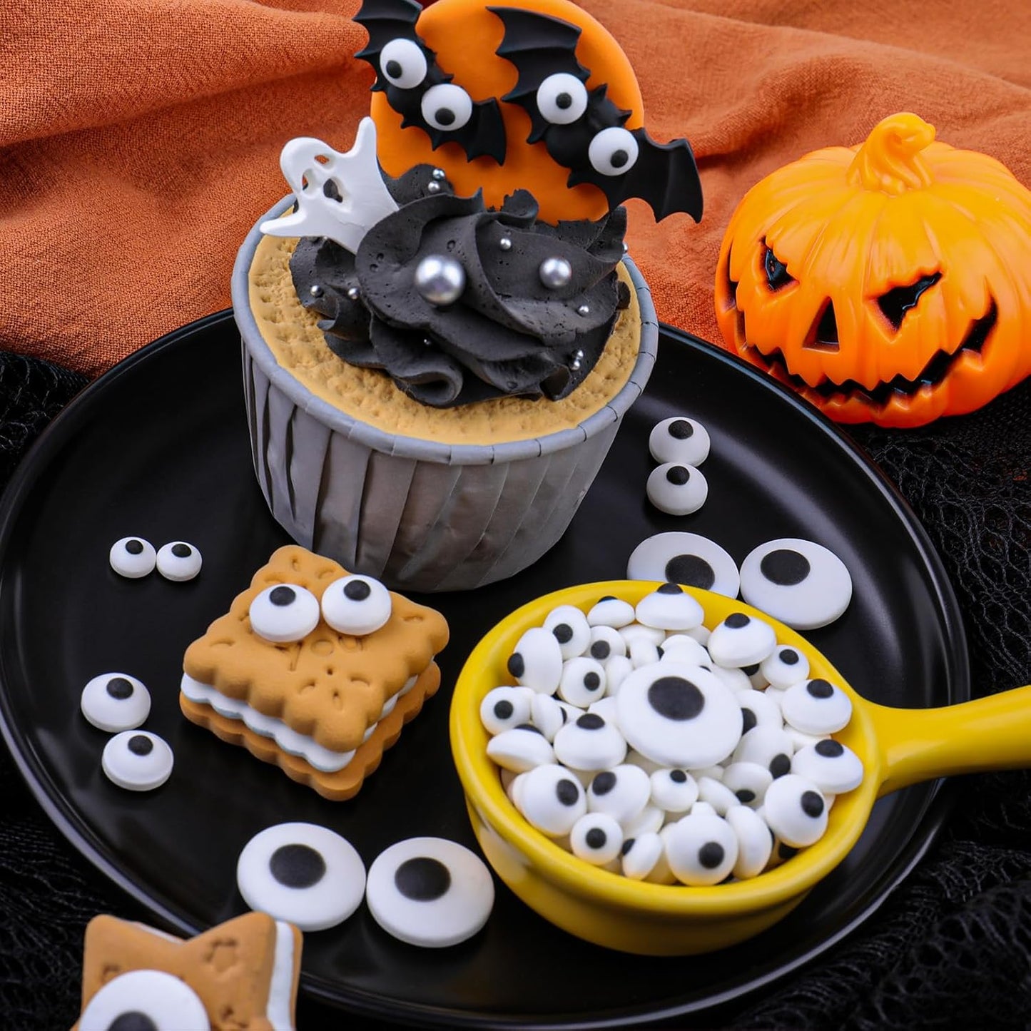 Halloween Eyeball Sprinkles – Fun Cake Decorating Kit for Kids' Birthday Party Treats
