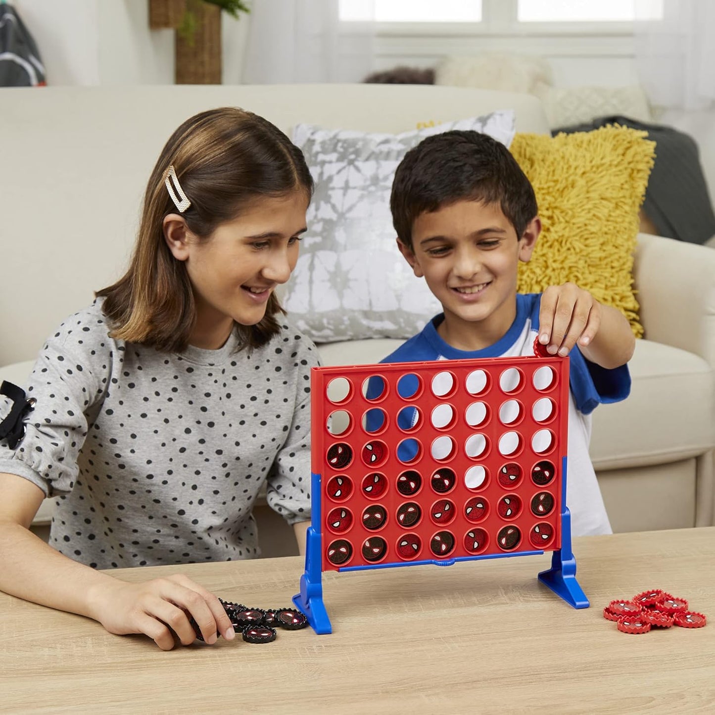 Hasbro Gaming Connect 4 Marvel Spider-Man Edition – Kids Strategy Board Game for Playroom and Bedroom, Ages 6+