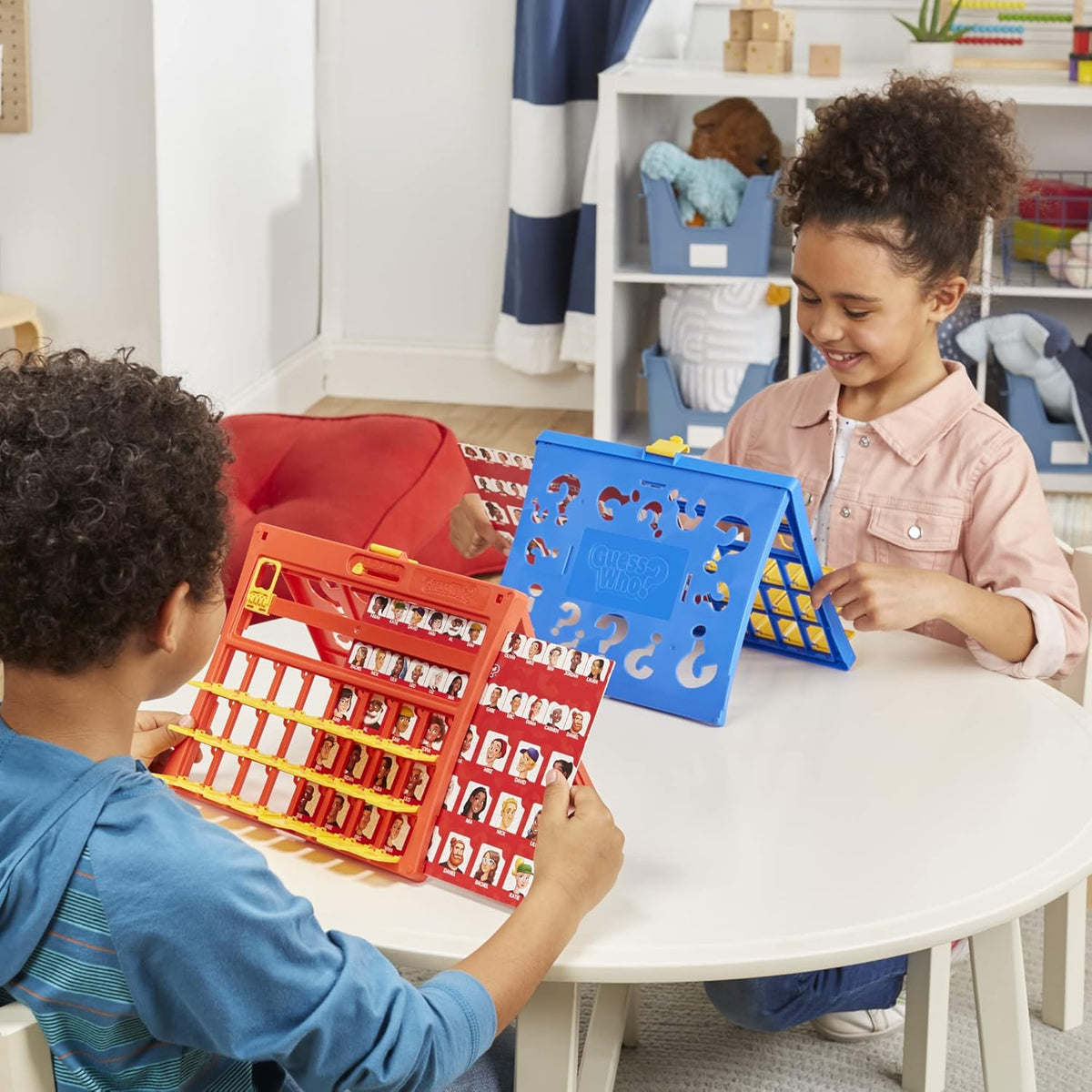 Hasbro Gaming Guess Who? Original – Thoughtful Kids Gift for Grandchildren, Replayable Board Game with Two Character Themes