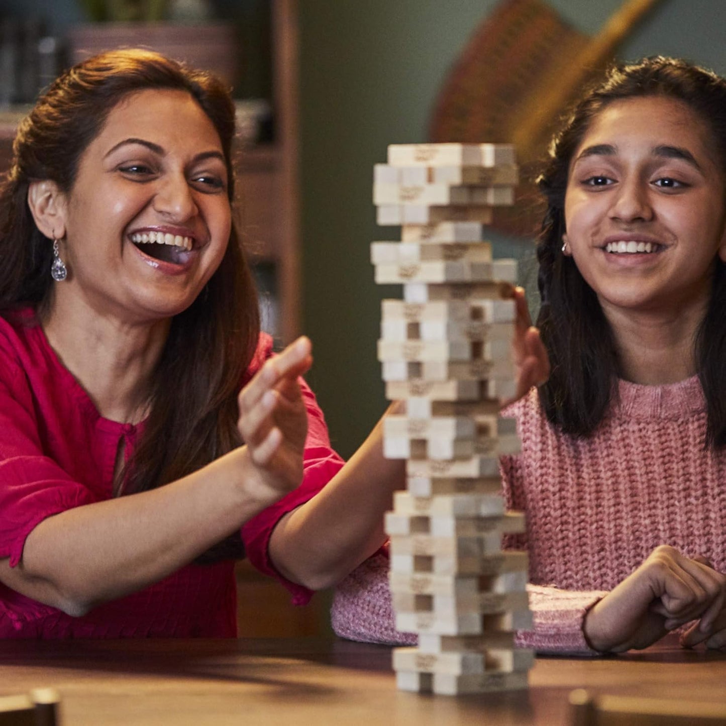 Hasbro Gaming Jenga Wooden Blocks Tumbling Tower – Classic Birthday Gift for Kids and Adults, Party Game for Family Game Night