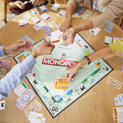 Hasbro Monopoly Family Board Game – Safe Screen-Free Entertainment for Playroom and Kids' Bedrooms, Ages 8+