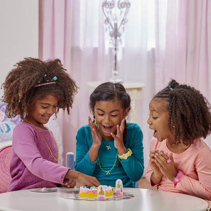 Hasbro Pretty Pretty Princess Disney Edition – Ready-to-Play Birthday Present for Disney Fans Ages 5 and Up