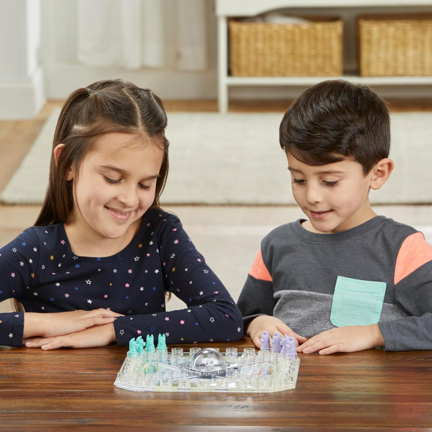 Hasbro Trouble: Bluey Edition Board Game for Kids Ages 5+, Safe Playroom Family Game with Pop-O-Matic Roller