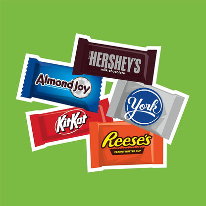HERSHEY'S Assorted Candy Bulk Pack, 30.22 oz for Tailgating, Concession Stands, and Picnic Snack Tables