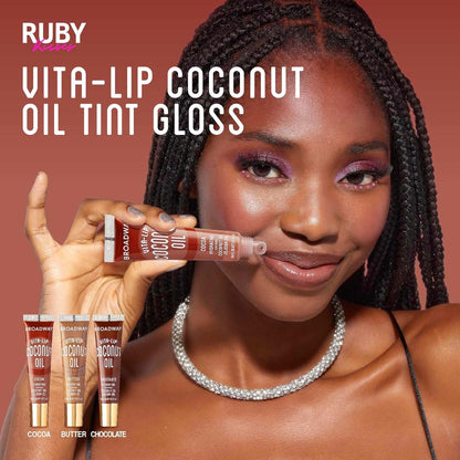 high-shine glossy finish that holds throughout the day