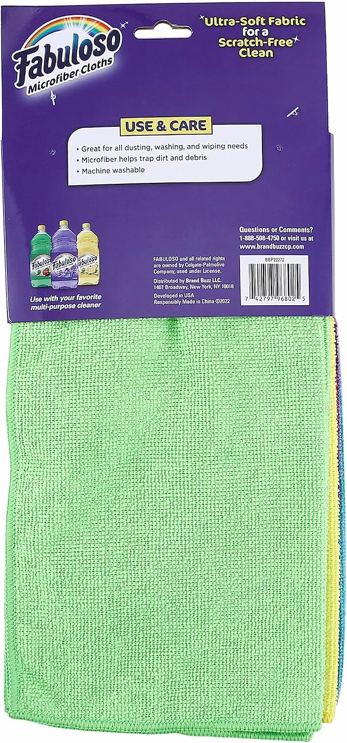 highly absorbent fibers that soak up water and contain spills efficiently