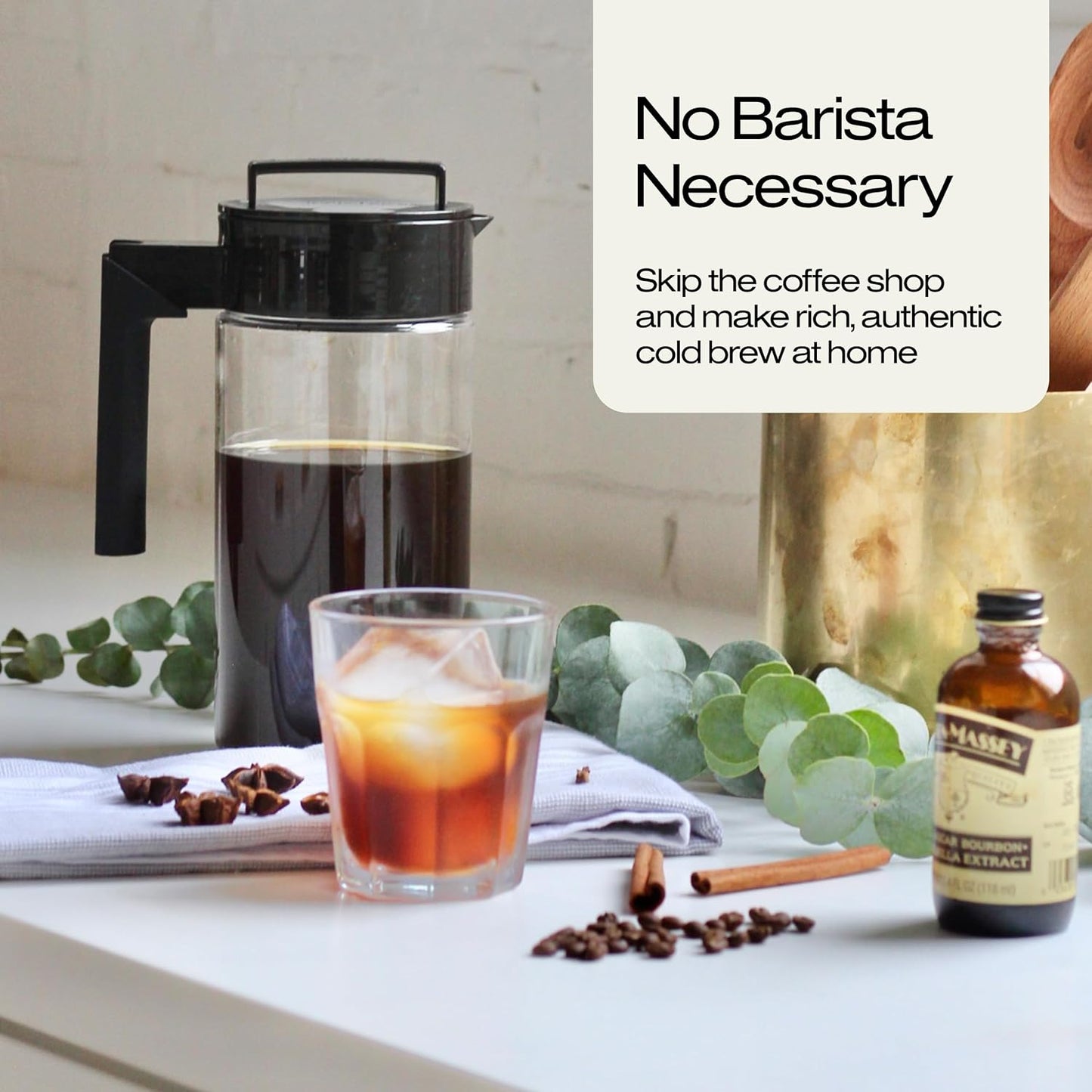 integrated fine-mesh reusable filter that keeps grounds out of the cup