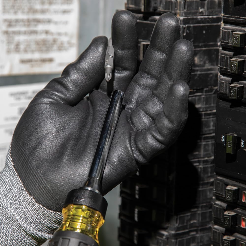 Klein Tools 32305 Screwdriver – Portable Repair Tool for Service Trucks and Field Calls