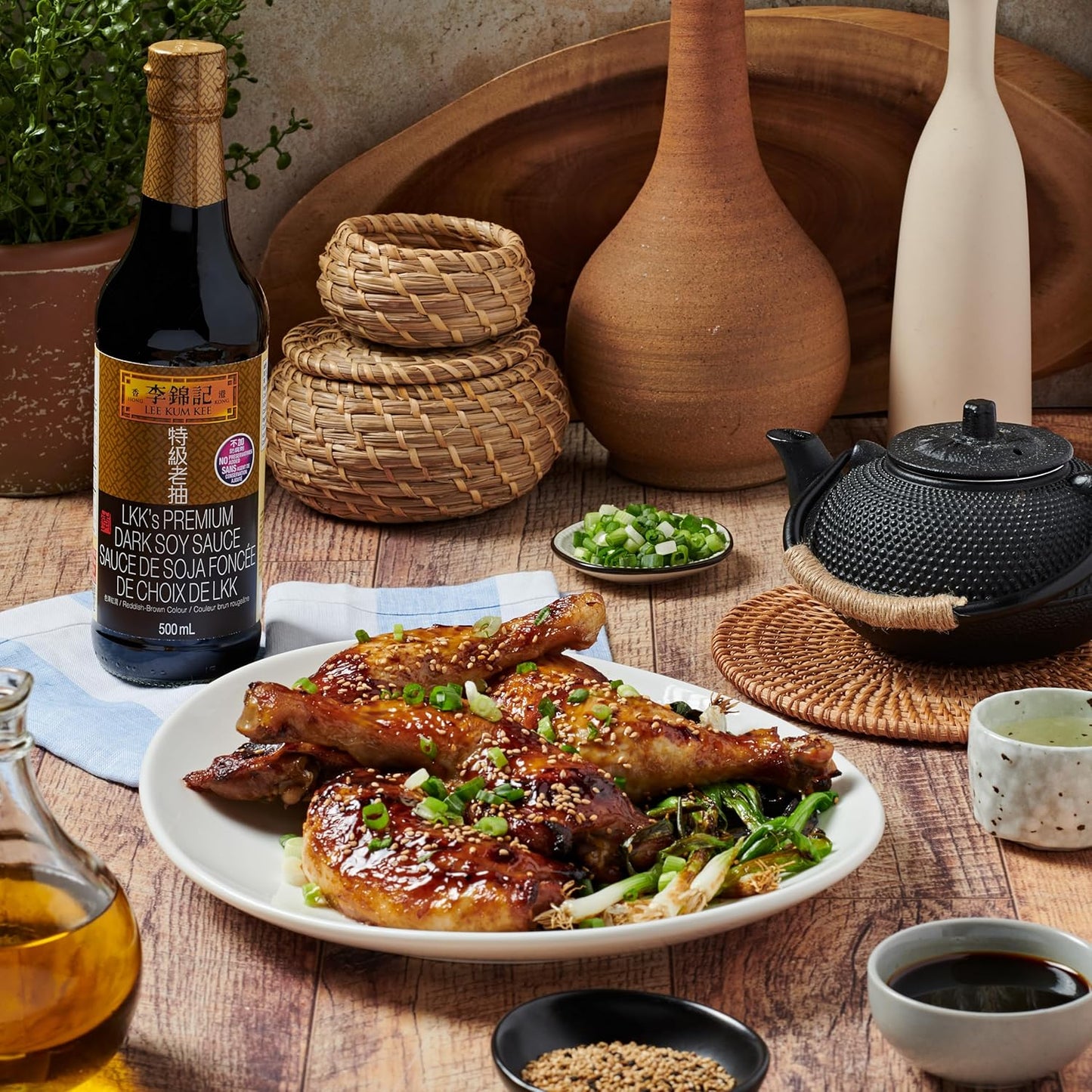 Lee Kum Kee Premium Dark Soy Sauce – Clean-Label Pantry Essential for Mindful Home Cooking, Naturally Brewed for Lower-Sodium Family Meals