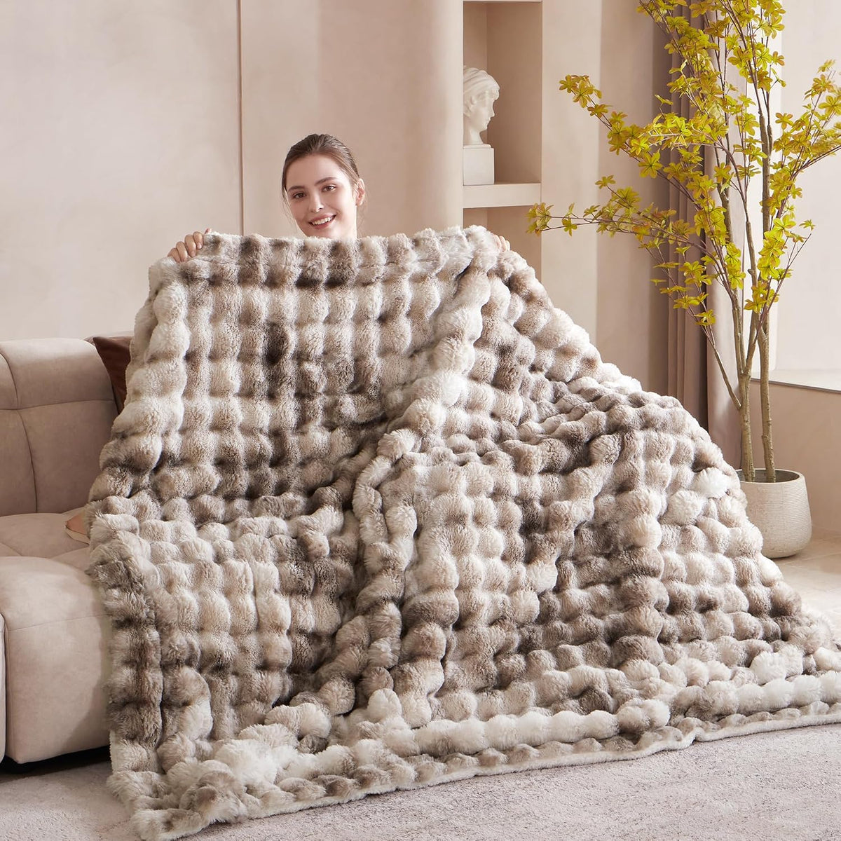 machine washable in cold water, tumble dry low, chlorine-free detergent safe