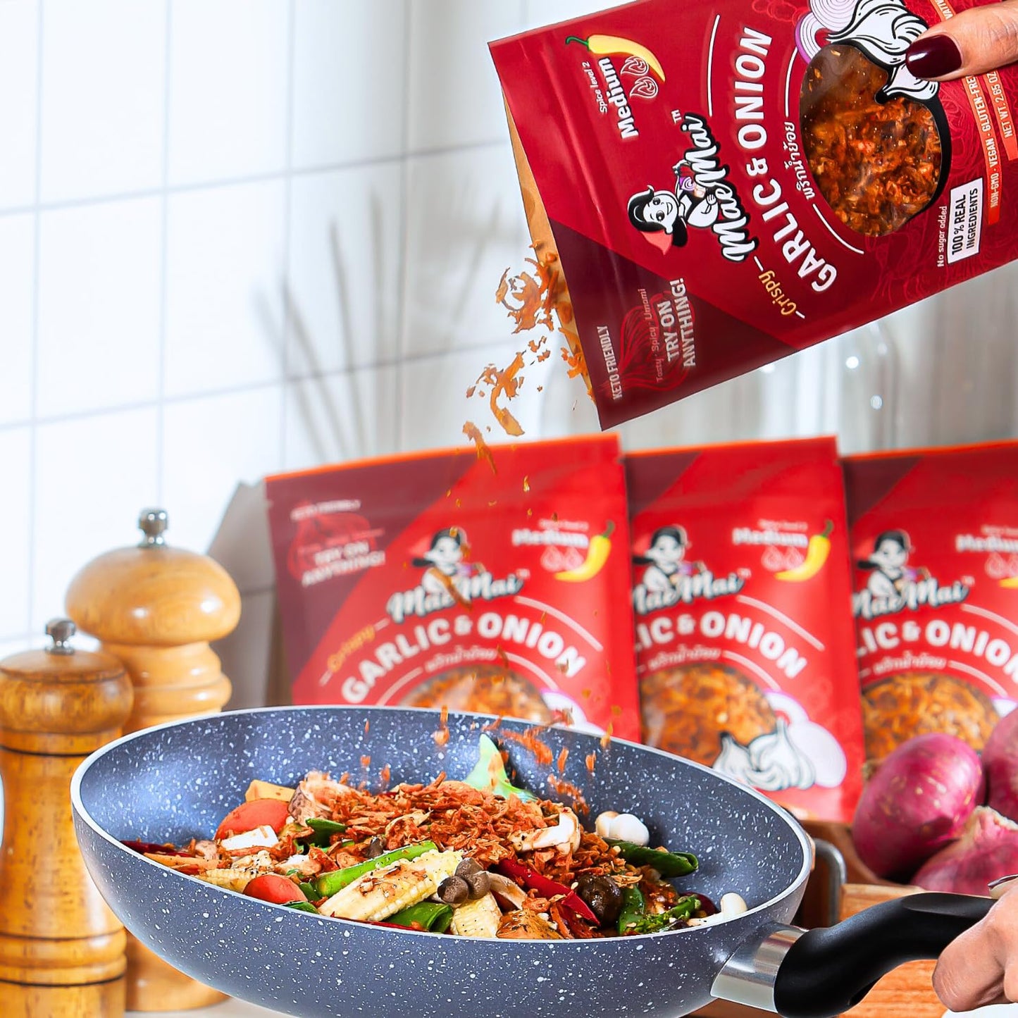 MaeMai Medium Spice Thai Chili Onion & Garlic Crunch - Guilt-Free Umami Seasoning for Wellness-Focused Meal Prep, Low-Carb & Plant-Based