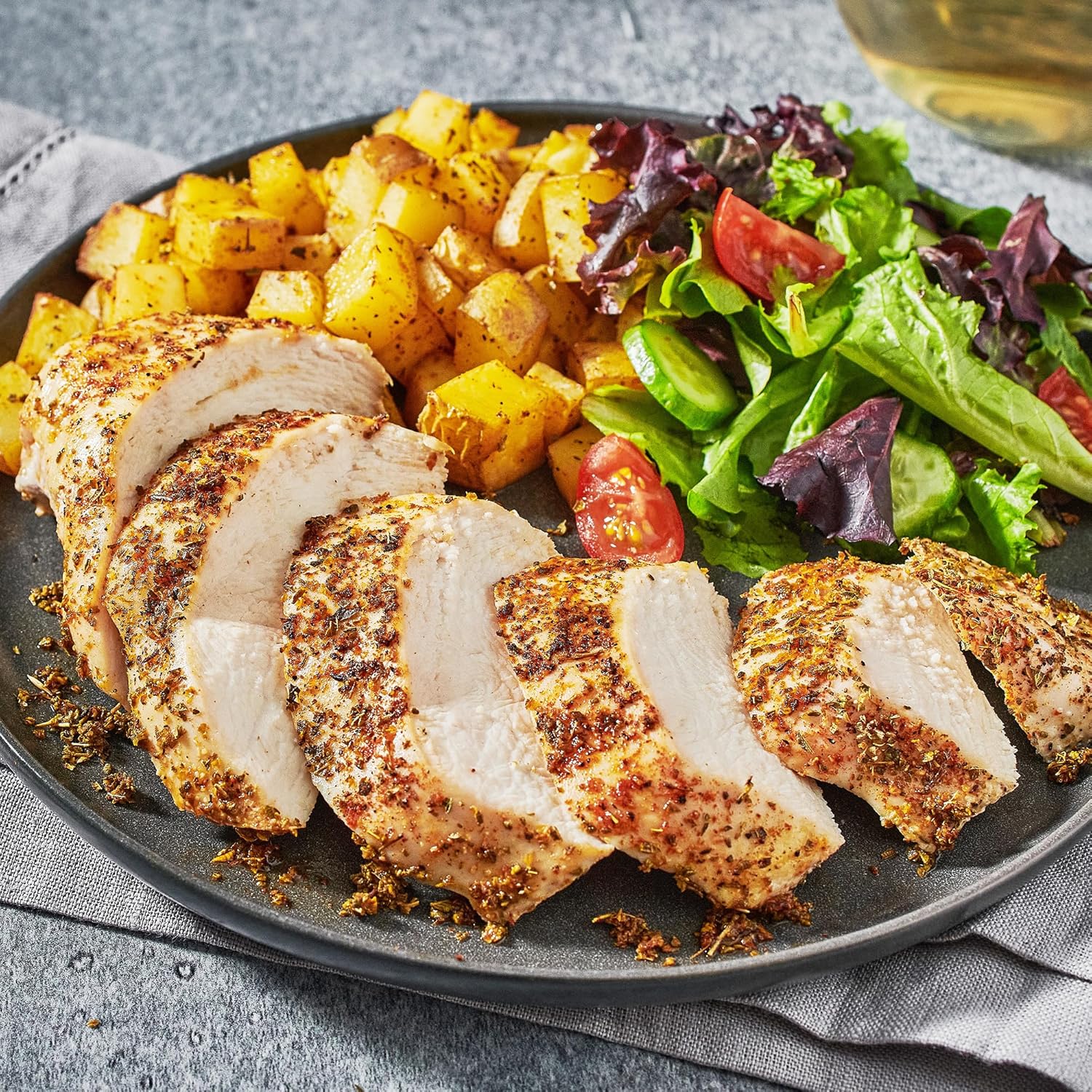 McCormick Garlic Powder – Non-GMO Seasoning for Wellness-Focused Family Meals, 8.75 oz
