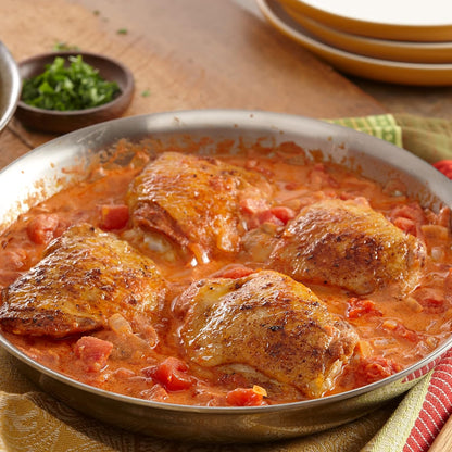 McCormick Paprika Seasoning – Cozy Holiday Gift for Foodie Friends, Sweet Pepper Blend for Stews and Rubs