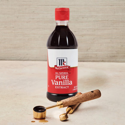 McCormick Pure Madagascar Vanilla Extract for Gifting to Bakers, Elegant Gluten Free Flavoring for Holiday and Birthday Gifts