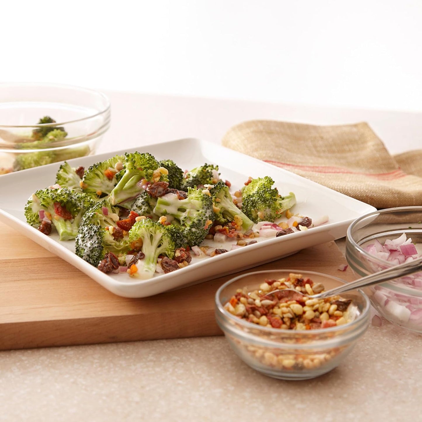 McCormick Salad Toppins Crunchy & Flavorful for Work Lunch Prep, Easy Sprinkle Topping for Desk-Friendly Salads