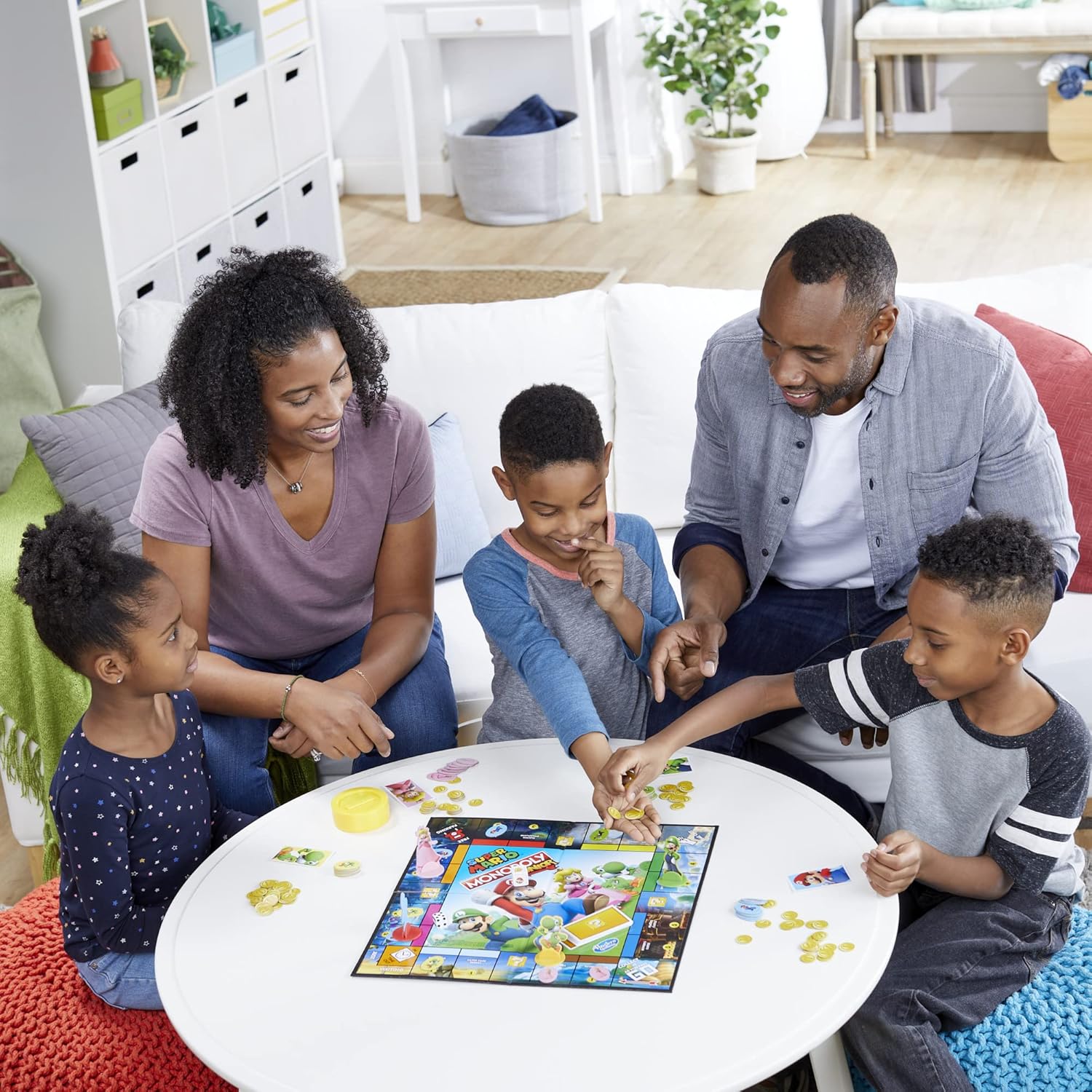 Monopoly Junior Super Mario Edition Board Game – Safe Screen-Free Play for Kids Ages 5+, Perfect for Playroom and Kids' Bedroom