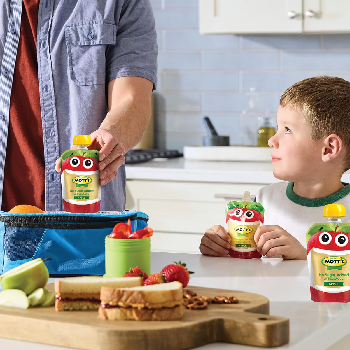 Mott's No Sugar Added Fruit Pouches – Apple, Strawberry, Blueberry, Cinnamon Snack Pack for Children and Toddlers