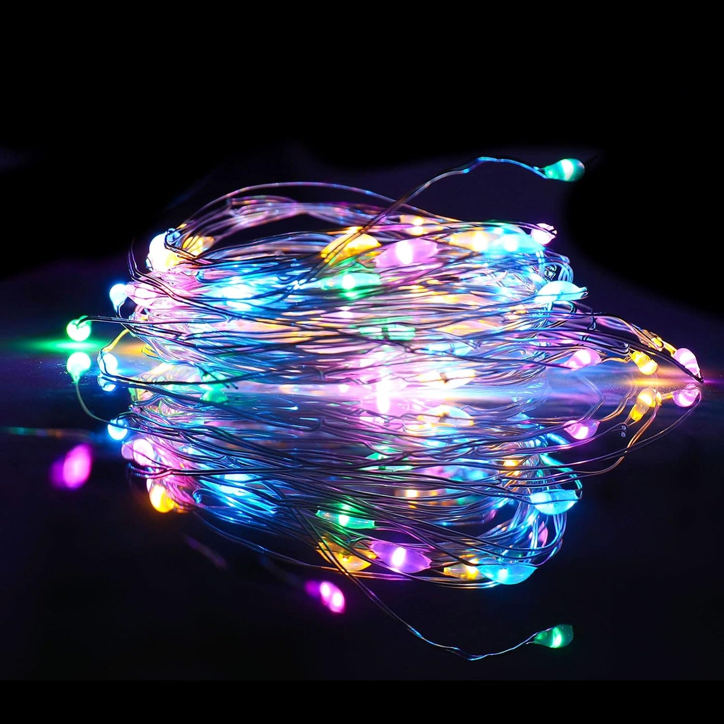multicolor leds in one of two random color sets (violet/green/blue/warm white or red/green/blue/warm white)