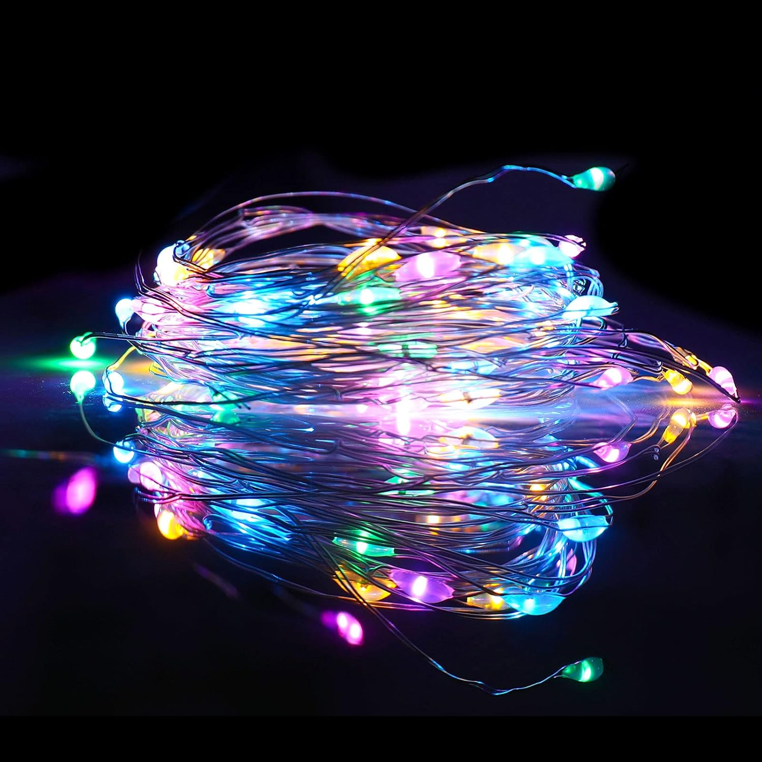 multicolor leds in one of two random color sets (violet/green/blue/warm white or red/green/blue/warm white)